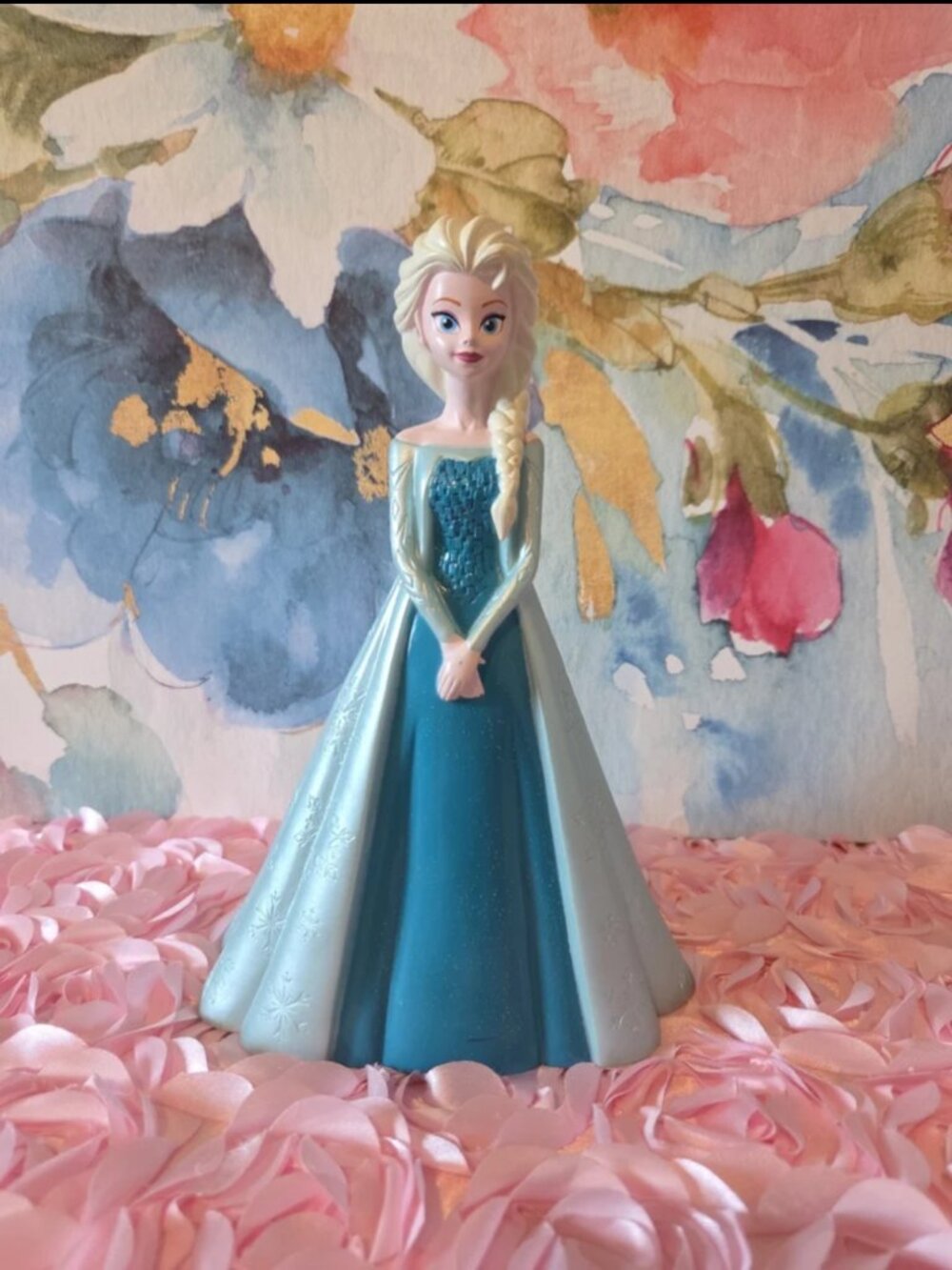Disney Frozen Elsa Piggy Bank vinyl